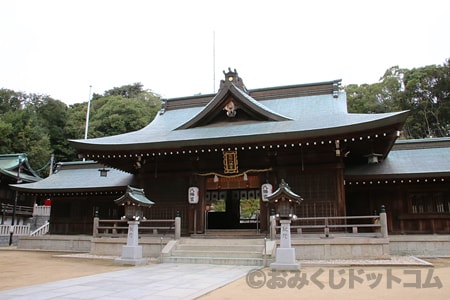 多井畑厄除八幡宮 拝殿の様子