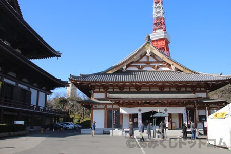 増上寺 おみくじ引くところ安国殿の様子